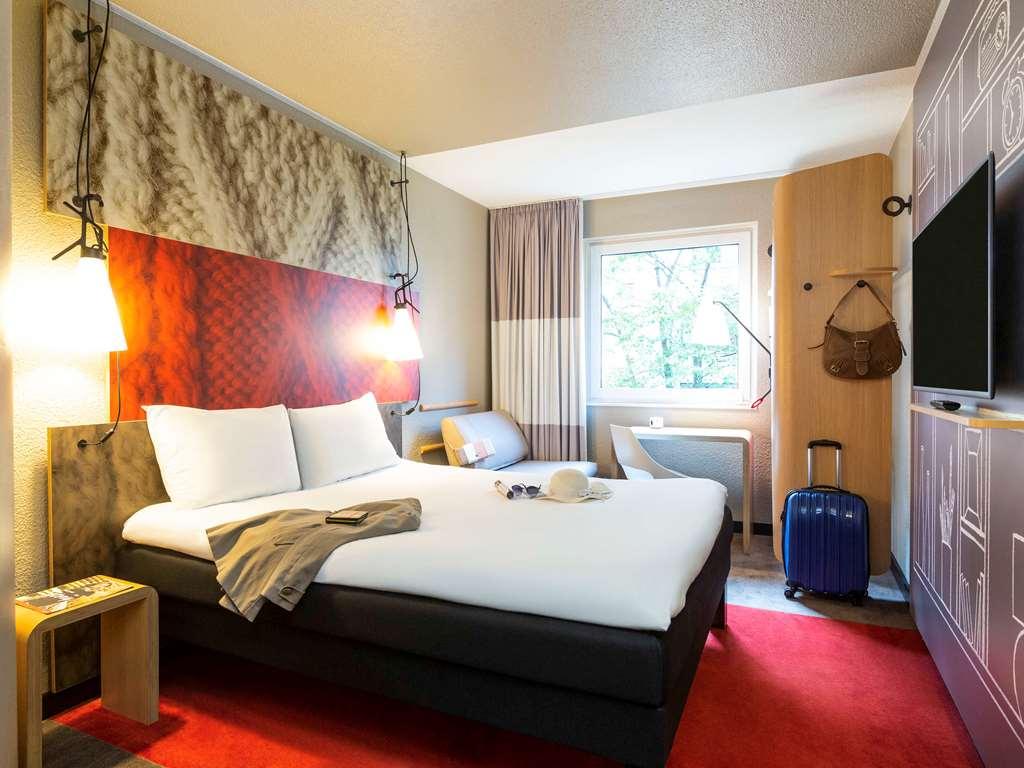 Ibis Hotel Muenchen City West Стая снимка