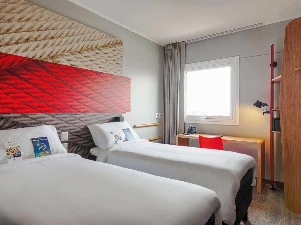 Ibis Hotel Muenchen City West Стая снимка